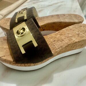 MICHEAL KORS